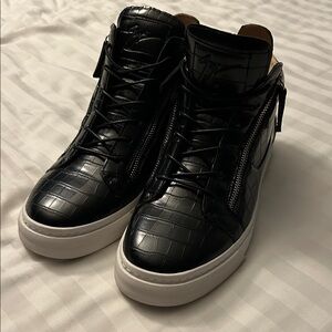 Giuseppe Zanotti Kriss Crocodile Leather Mid-Top Sneakers